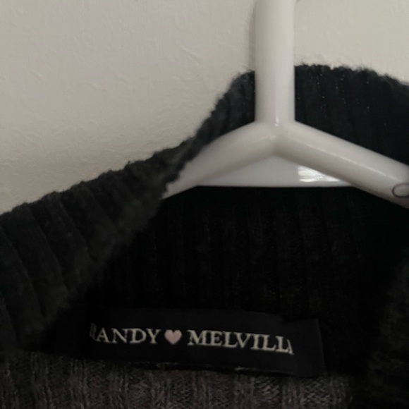 Stripped Turtle Neck Crop Top - Picture 2 of 2